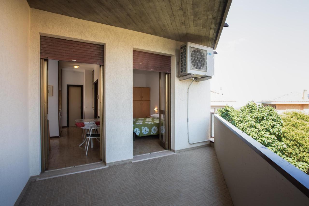 Il Gabbiano Residenceキアンチャーノ・テルメ エクステリア 写真
